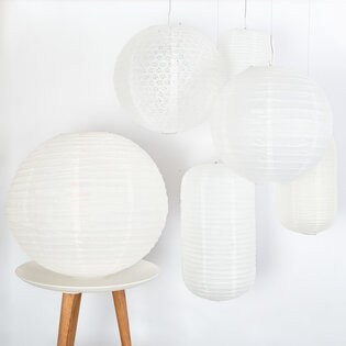 Witte lampionnen