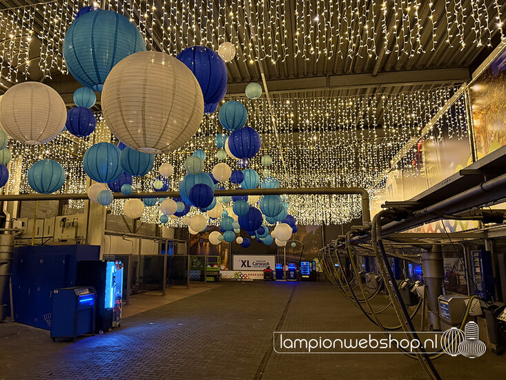 XL Indoor Carwash Leeuwarden - Nylon lampionnen