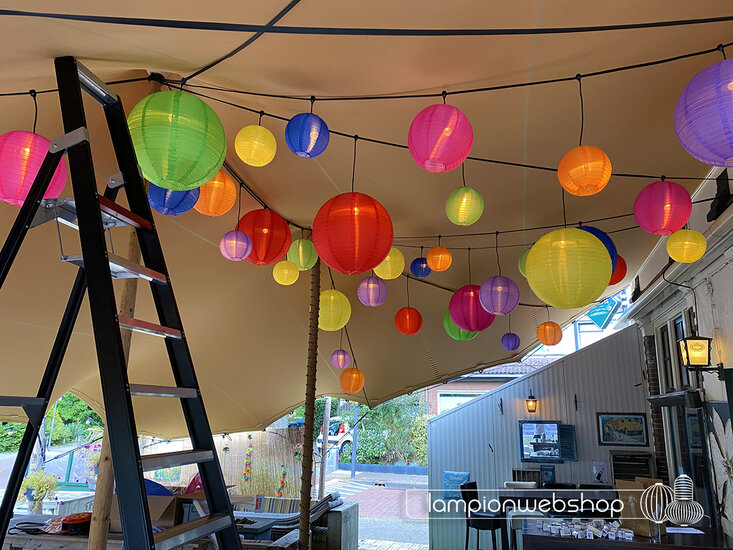 Nylon lampionnen met verlichting