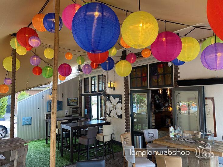 Nylon lampionnen met verlichting