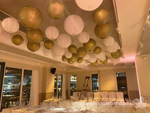 Witte en Gouden lampionnen - The Saint