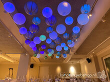 Witte en Gouden lampionnen - The Saint