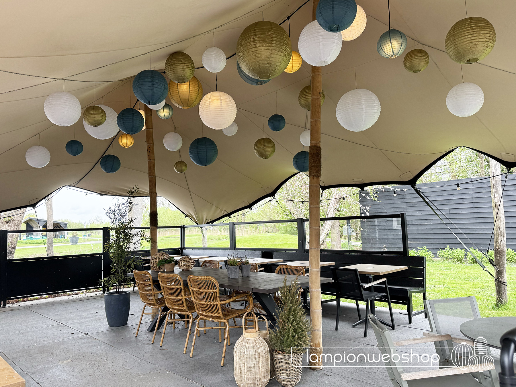 Brasserie 10 - amsterlveen - lampionnen - strechtent