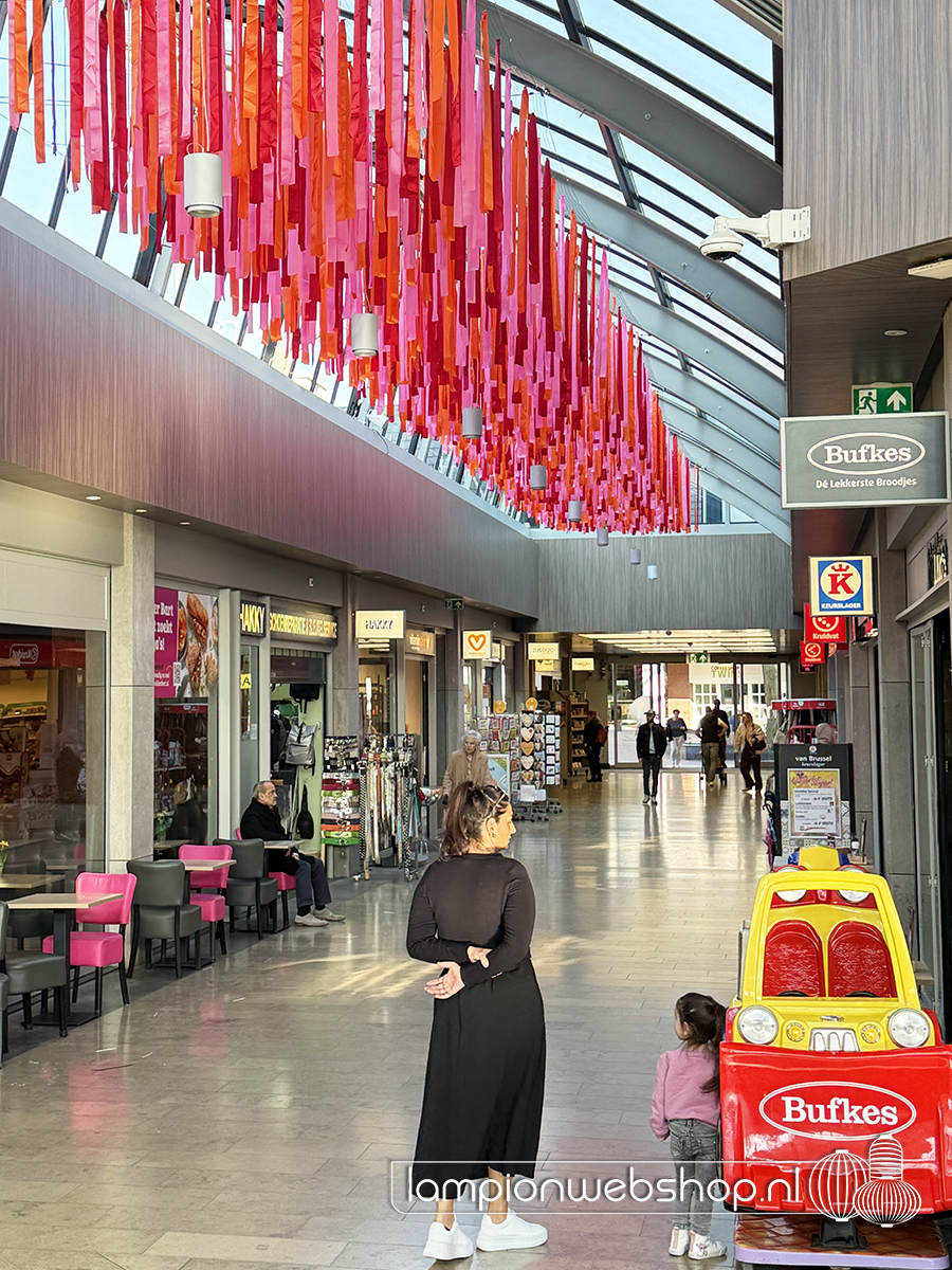 Color Rain Muntpassage Weert Lampionwebshop