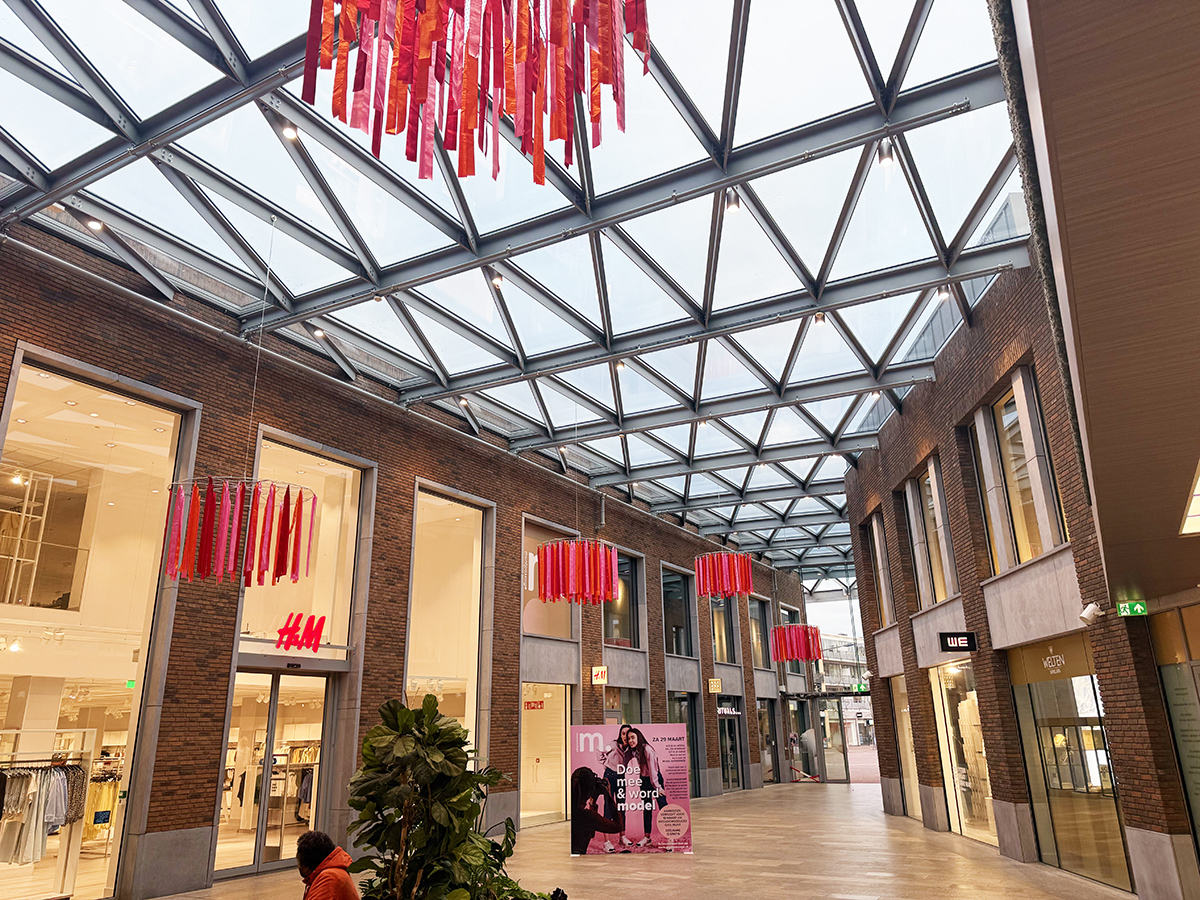 Color Rain Muntpassage Weert Lampionwebshop