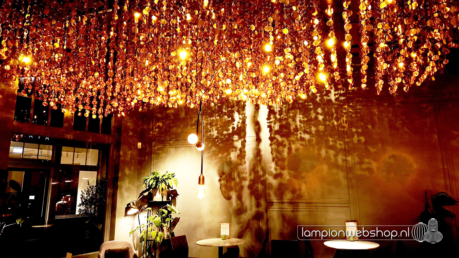 Golden Dots - Anne&Max Zwolle - Lampionwebshop