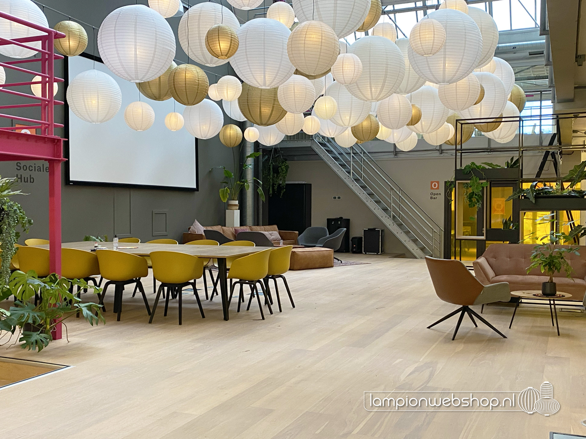 Verlichte lampionnen Ksyos - Lampionwebshop