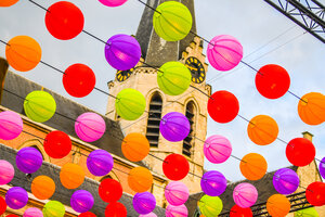 Stad Sint Niklaas | Grid van 300 lampionnen
